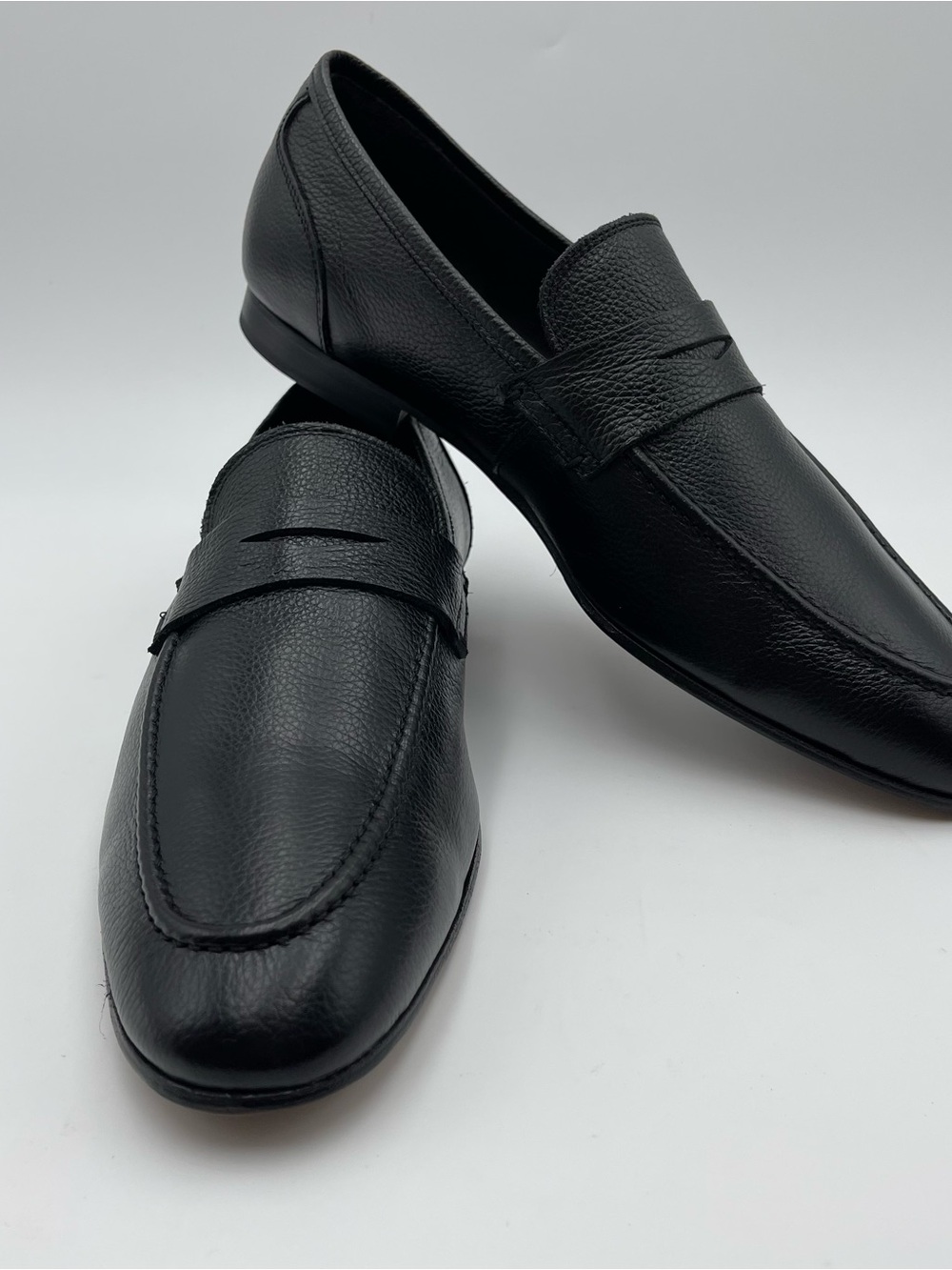 TO BOOT NEW YORK “DEVILLE” -SZ 12-Black pebbled Leather- Penny Loafers MSRP $450 - Picture 15 of 16